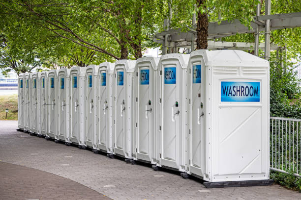 Professional porta potty rental in Paris, MO